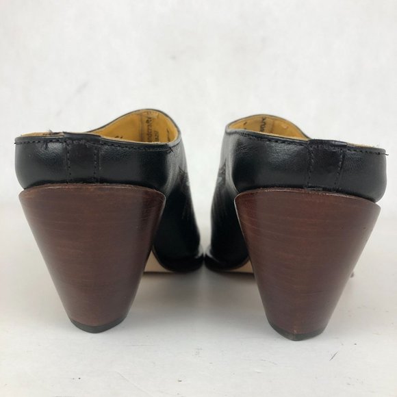 Lucchese Black Leather Mules with Embroidered Design - Picture 6 of 11